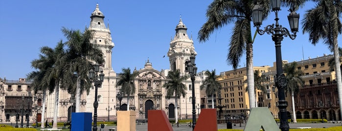 Plaza Mayor de Lima is one of Perusing PERU.