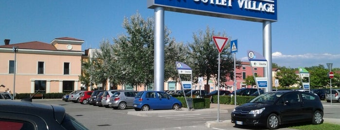 Palmanova Outlet Village is one of Centri Comm.