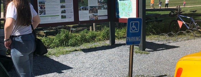 Shelburne Farms Welcome Center is one of Posti che sono piaciuti a Andy.