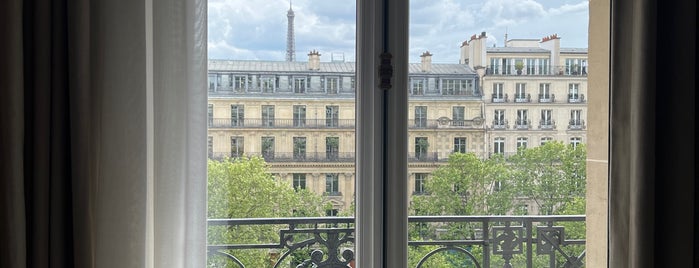 Fraser Suites Le Claridge Champs-Élysées is one of The 15 Best Spacious Places in Paris.