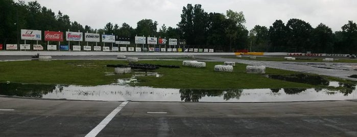 Lake County Speedway is one of 새소식.