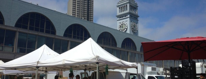 Ferry Plaza Farmers Market is one of San Fransisco Hits.