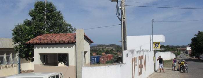 Batalhão PM Guanambi is one of Tomar Prefeitura.