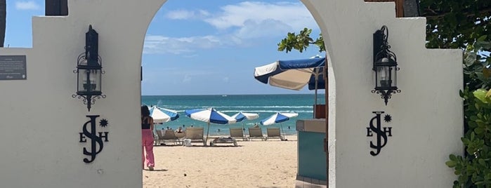 El San Juan Hotel Pool is one of Puerto Rico!.