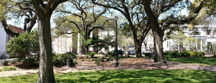 Telfair Square is one of Lieux sauvegardés par Kimmie.