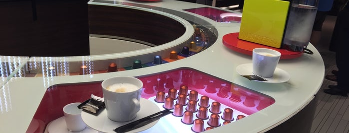 Boutique Nespresso is one of Lugares.