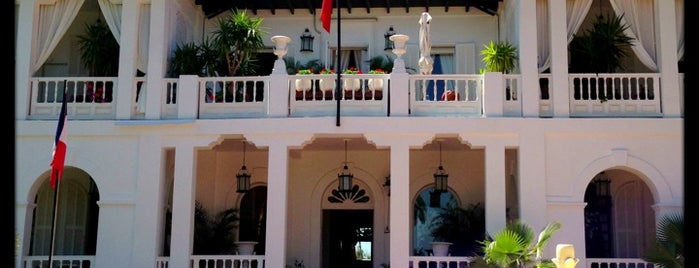 Villa Josephine is one of สถานที่ที่บันทึกไว้ของ Queen.