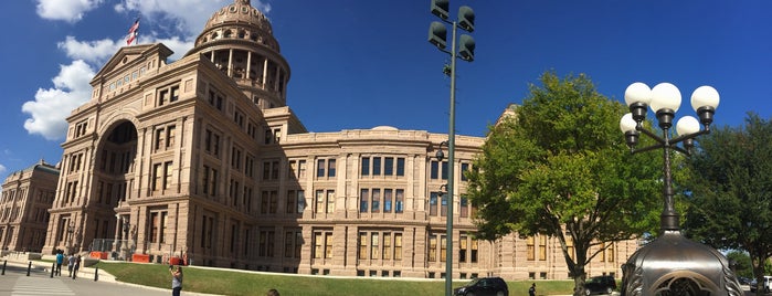 Texas State Capitol is one of Roberto'nun Beğendiği Mekanlar.