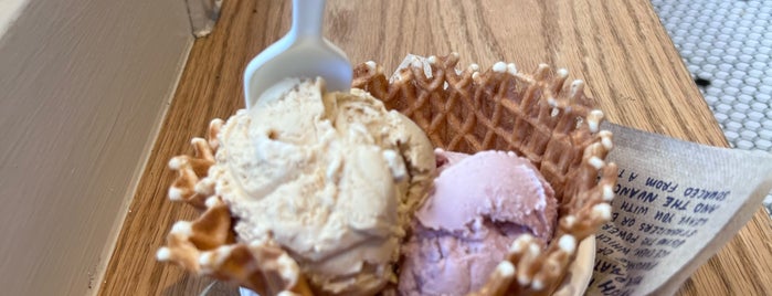 Jeni’s Splendid Ice Creams is one of Lugares favoritos de Allison.