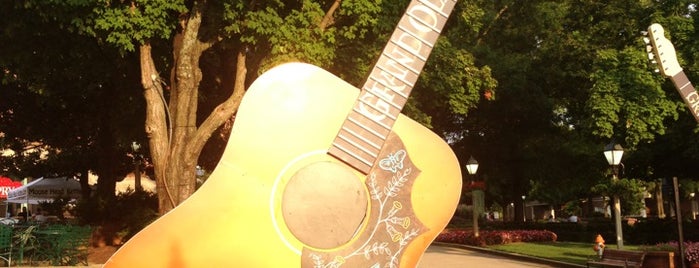 Grand Ole Opry House is one of I Want Somewhere: Sights To See & Things To Do.