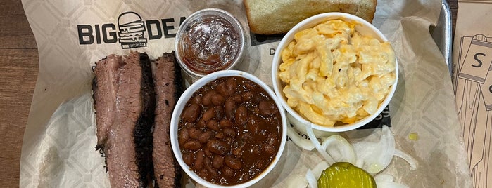 Dickey’s Bbq is one of To do.