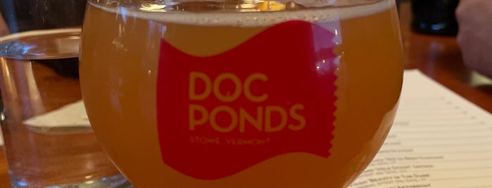 Doc Ponds is one of Locais curtidos por Candice.