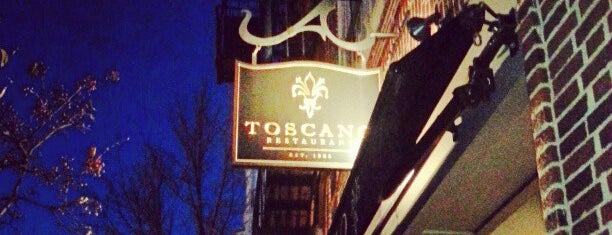 Toscano Restaurant is one of สถานที่ที่ Maddie ถูกใจ.