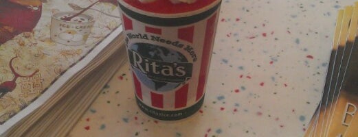 Rita's Italian Ice & Frozen Custard is one of สถานที่ที่ Stacia ถูกใจ.