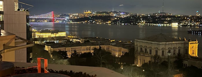 16 Roof is one of İstanbul Kafası.