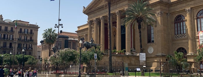 Piazza Verdi is one of Tempat yang Disukai Valentina.