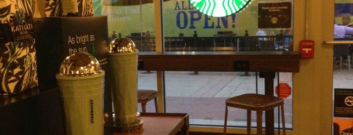 Starbucks is one of Maria : понравившиеся места.