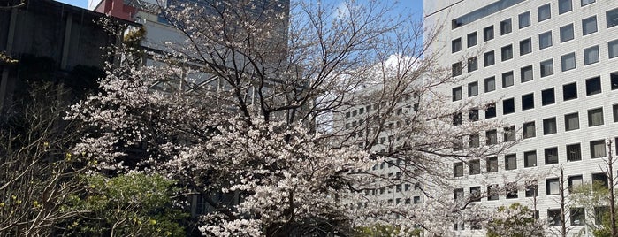 Shinagawa Front Building is one of Hideo'nun Beğendiği Mekanlar.