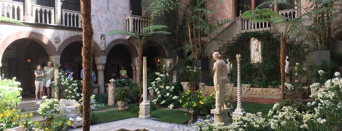 Museo Isabella Stewart Gardner is one of Posti salvati di Lina.
