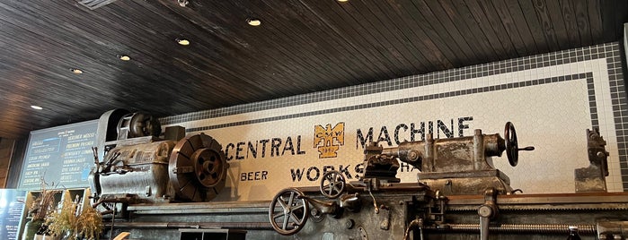 Central Machine Works is one of Alcohols.