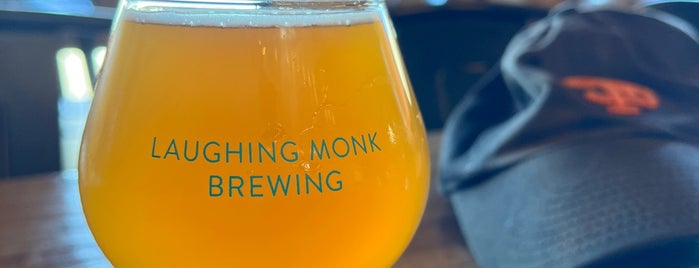 Laughing Monk Brewing is one of Lugares favoritos de Derek.