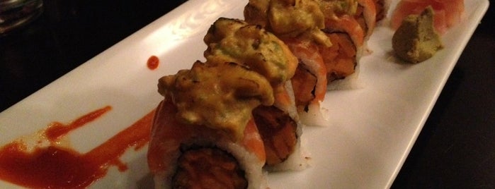 Seadog Sushi Bar is one of Locais curtidos por Lana.