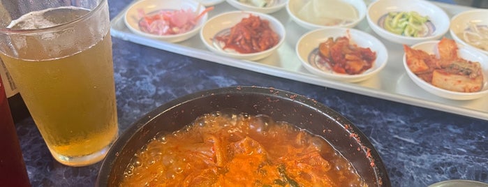 Sunna's Korean Restaurant is one of DG List.
