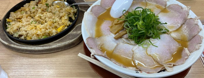 ラーメン横綱 港店 is one of Top picks for Ramen or Noodle House.