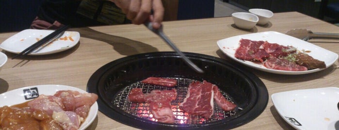 Gyu-Kaku Japanese BBQ Restaurant is one of สถานที่ที่บันทึกไว้ของ Karyan.