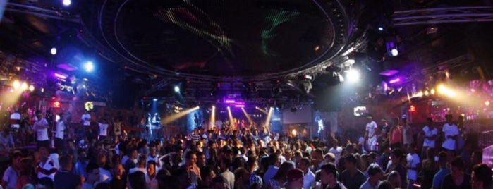 Revolution Club is one of lloret.