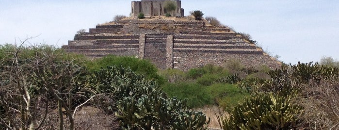 Piramide El Cerrito is one of Tempat yang Disukai Silvia.