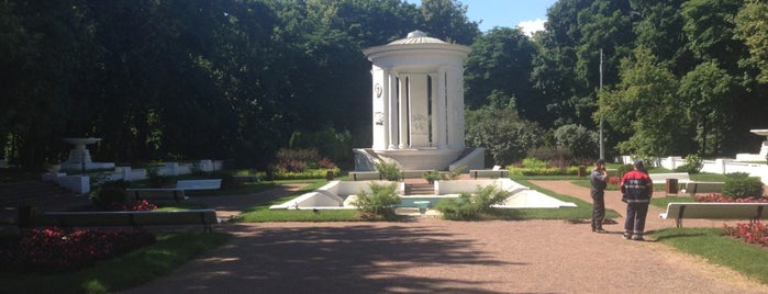 Neskuchny Garden is one of Москва.