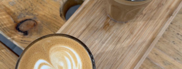 Neal Street Espresso is one of LDN - Brunch/coffee/ breakfast 2.