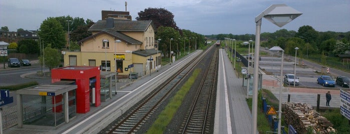 Bahnhof Aldekerk is one of Bf's Niederrheinisches Land.
