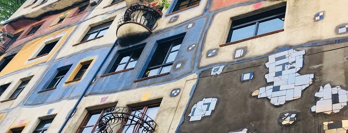 Hundertwasserhaus is one of Petra 님이 좋아한 장소.