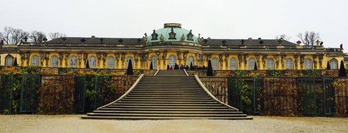 Schloss Sanssouci is one of Lieux qui ont plu à Petra.