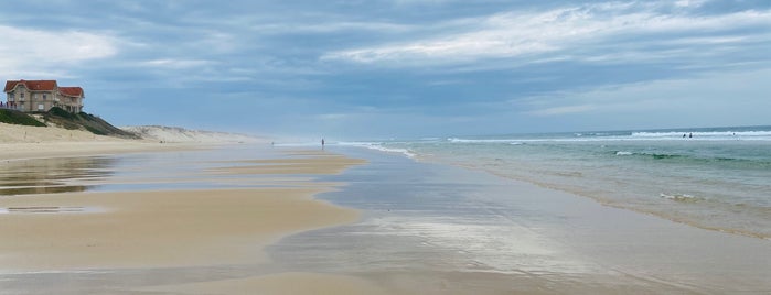 Plage de Biscarosse is one of Locais curtidos por Petra.