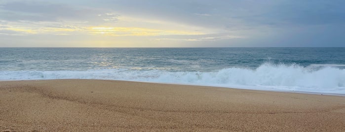 Praia da Nazaré is one of Locais curtidos por Enrique.