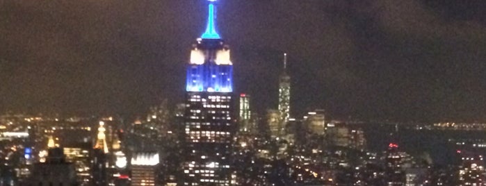 Top of the Rock Observation Deck is one of Orte, die Erika gefallen.