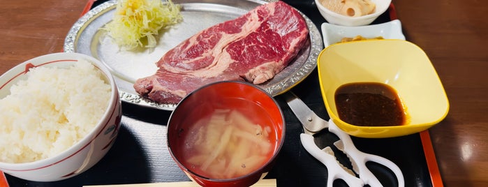 牛すじ屋 is one of Restaurant/Yakiniku Sukiyaki Steak.
