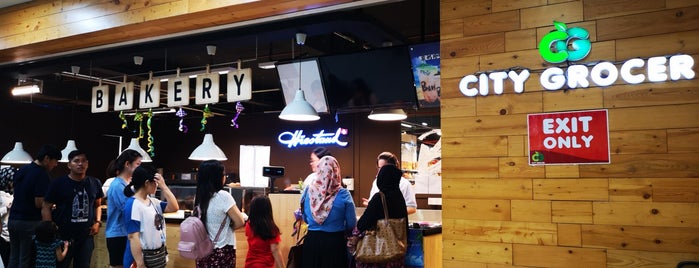 City Grocer is one of @Kota Kinabalu, Sabah.my.