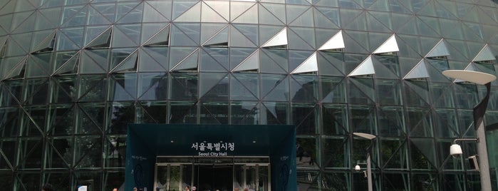 Seoul City Hall is one of Orte, die JulienF gefallen.