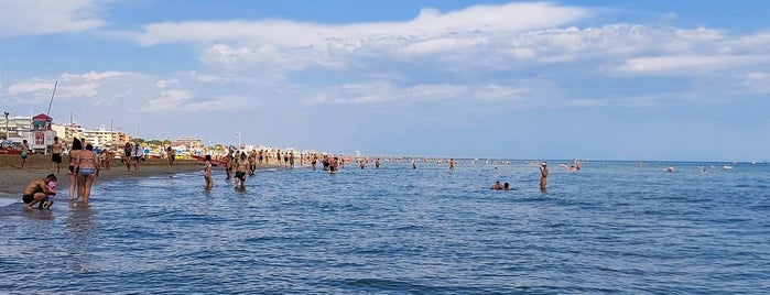 Spiaggia Rivazzurra is one of RICCIONE i 20 posti migliori...!.