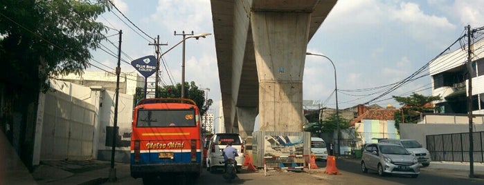 Jalan Ciledug Raya is one of All-time favorites in Indonesia.