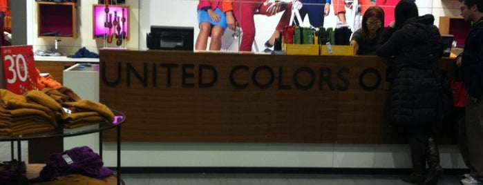 United Colors of Benetton is one of Panosさんの保存済みスポット.