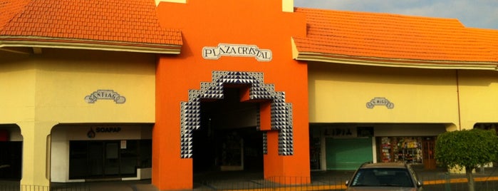 Plaza Crystal is one of Lugares guardados de Nono.