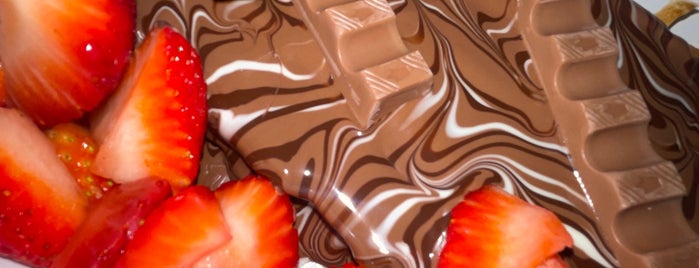 Chocolate Bash is one of สถานที่ที่ Ali ถูกใจ.