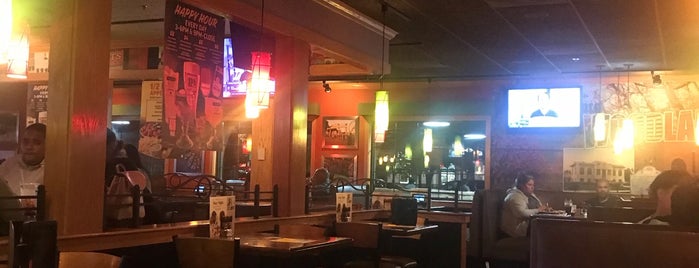 Applebee's Grill + Bar is one of Guide to Woodland's best spots.