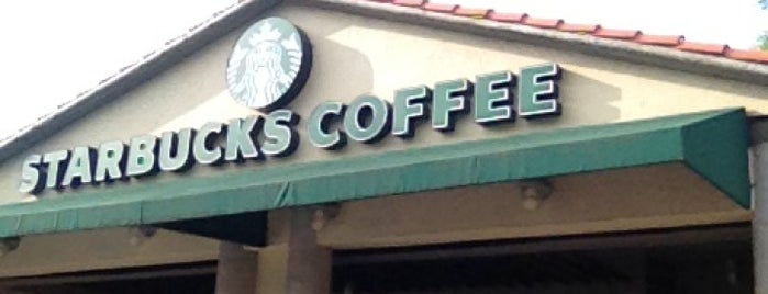 Starbucks is one of Lieux qui ont plu à Sua.