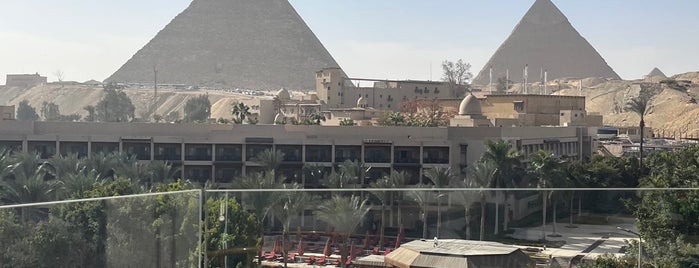 Pyramid View is one of أماكن خروج.